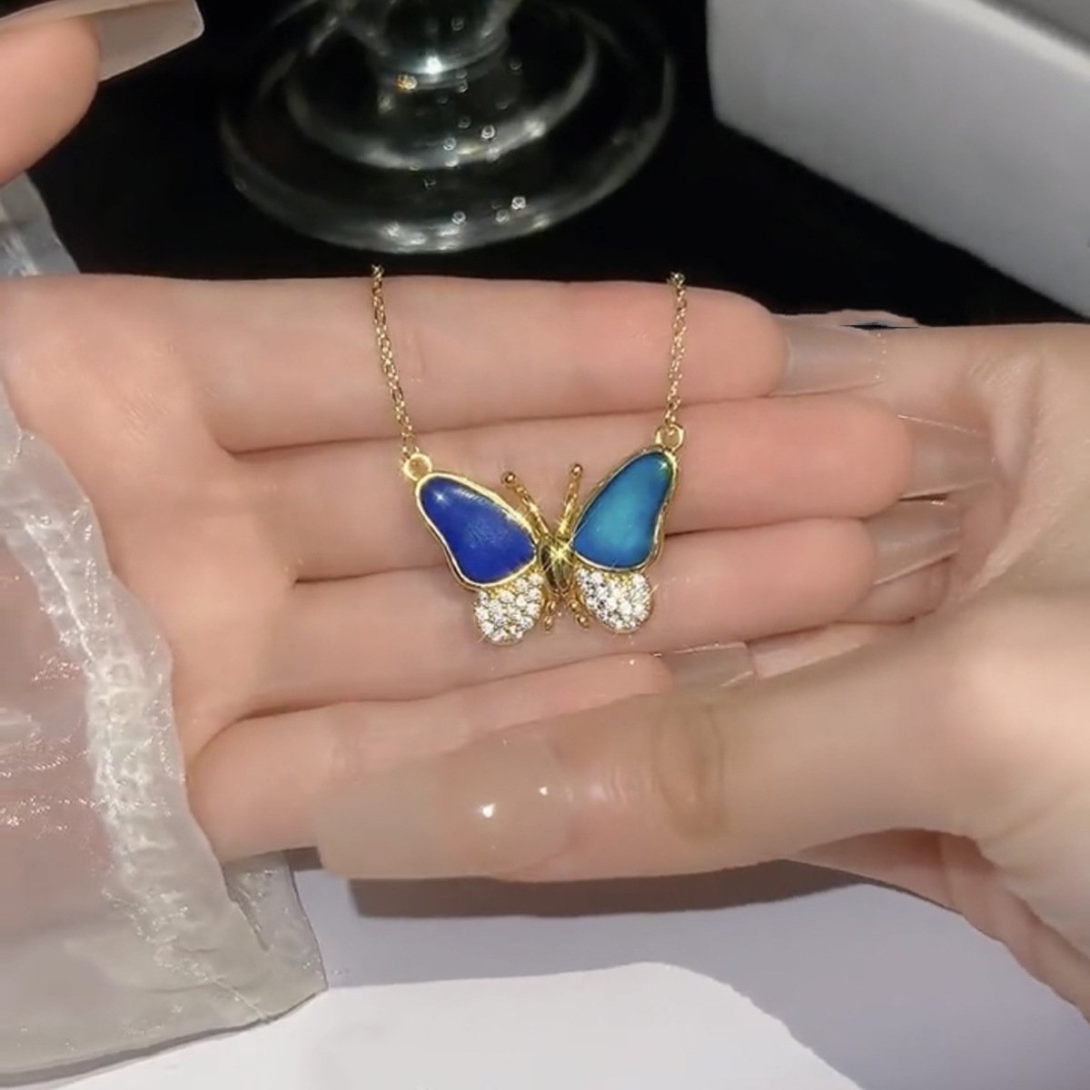 🦋Color Changing Butterfly Necklace